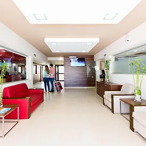 Apartahotel Orlando PMI